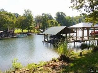 7228 Executive Cir #33, Denver, NC 28037