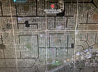 2117 NE 9th Pl #1, Cape Coral, FL 33909