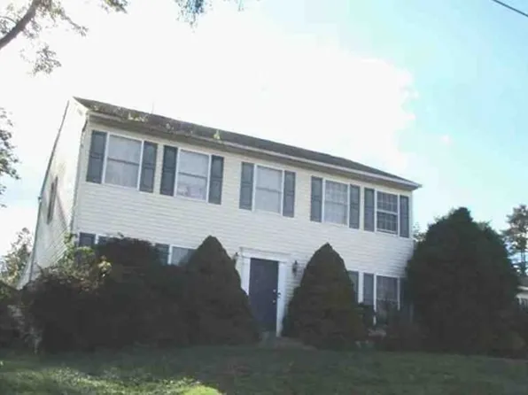 1635 8th St, Bethlehem, PA 18020