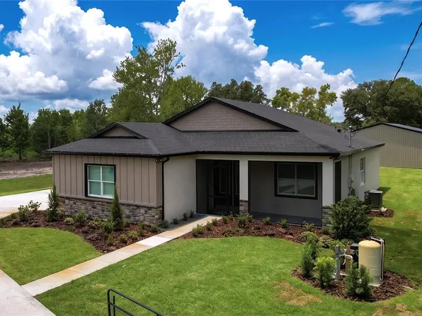 8308 Gibson Oaks Dr, Lakeland, FL 33809