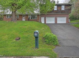 3109 Siam Rd, Elizabethton, TN 37643