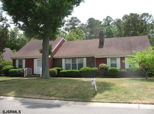 107 Woods Rd, Absecon, NJ 08201