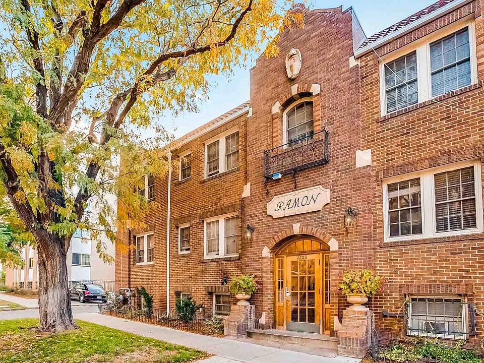 1100-1120 E 10th Ave