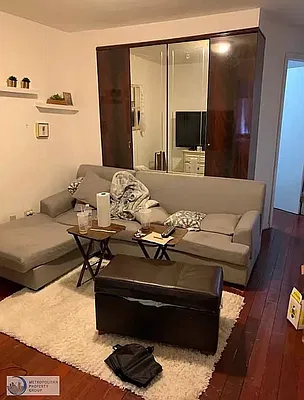 Rented by Metropolitan Property Group | media 13