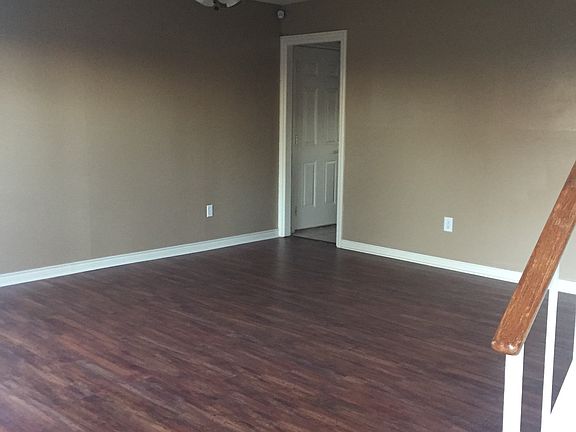 2nd image of 704 Belmont Dr