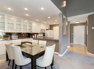 6602 Lake Park Dr APT 303, Greenbelt, MD 20770