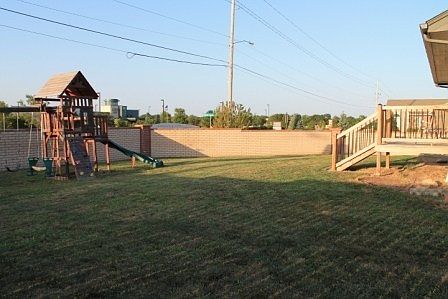 4th image of 1212 W Quail Crossing Ct