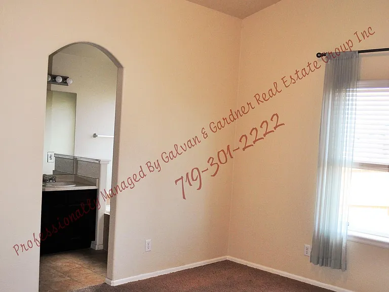 6111 Rocking Chair Ln — Photo 19