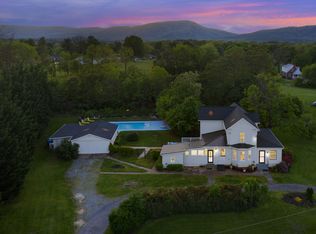 3840 Cove Rd NW, Roanoke, VA 24017