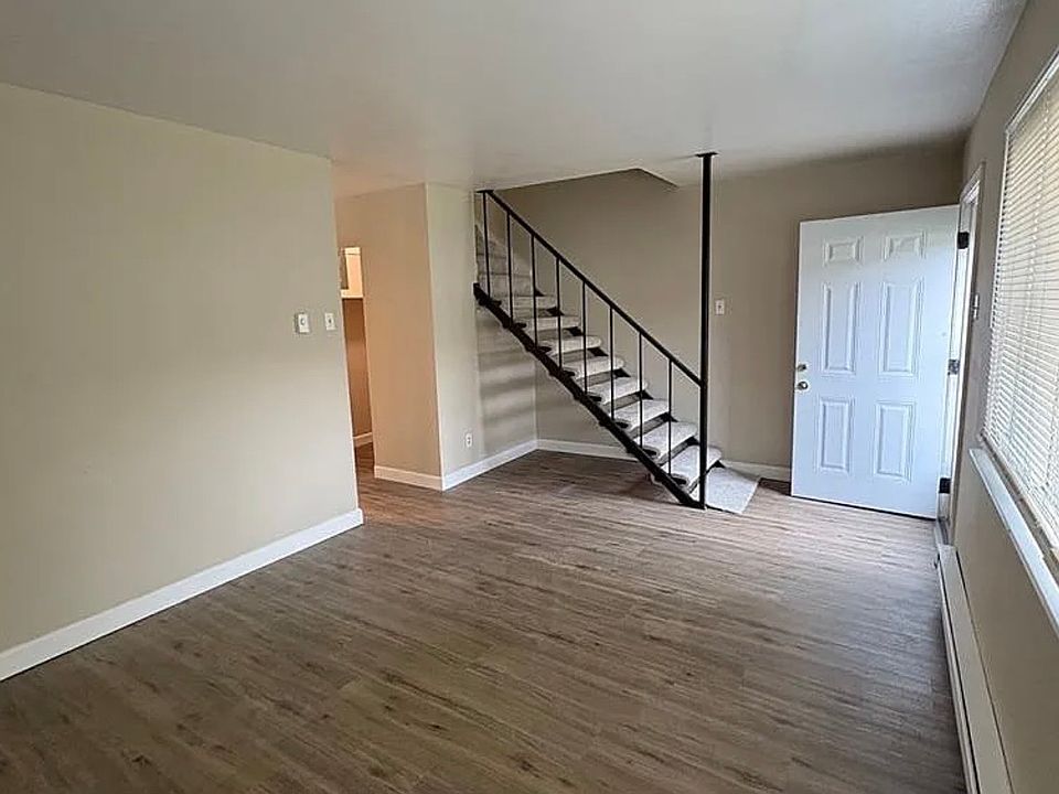 1st image of 7278 Hazelcrest Dr #7278
