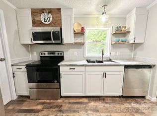 929 Brookhaven Rd, Statesville, NC 28625