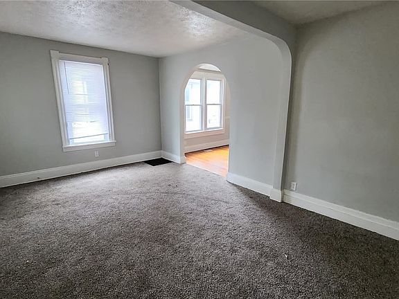 3rd image of 32 Leonard Ave