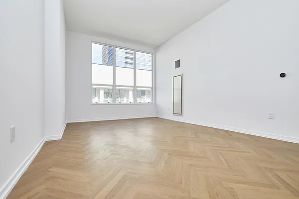 Rented by PocketBroker Inc | media 31