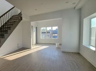 549 Saint Marks Ave, Brooklyn, NY 11216