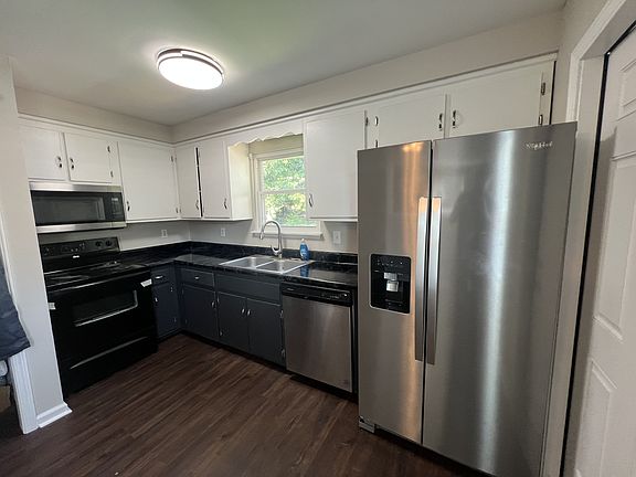 5th image of 567 Jacquie Dr