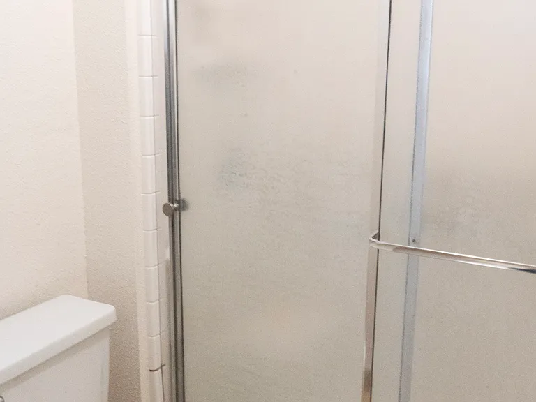 7010 N Thorne Ave #102 — Photo 17