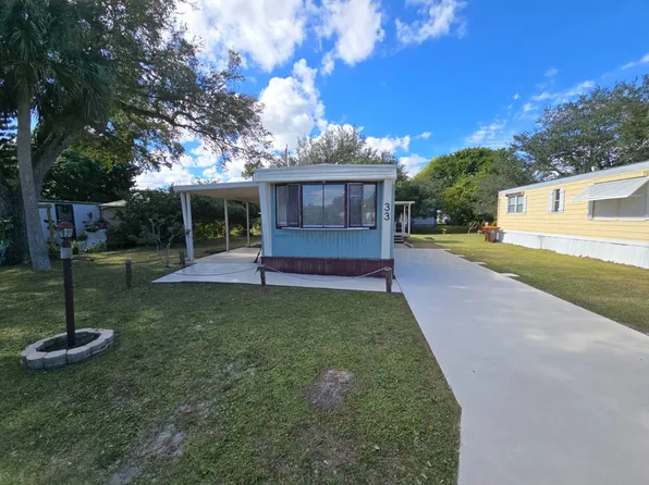555 4th St #33, Vero Beach, FL 32962