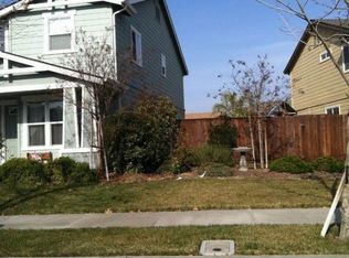 2336 N Fallbrook Dr, Los Banos, CA