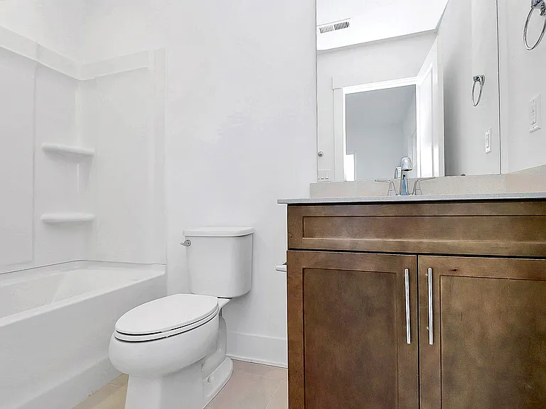 5027 Dutchess Dr — Photo 6