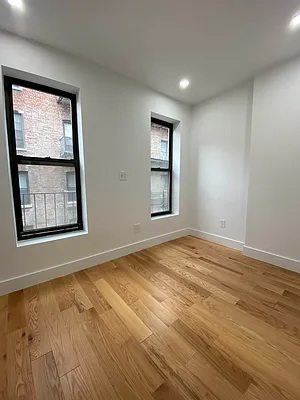 Rented by Compass | media 18