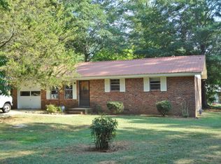 112 Oxford Ct, Oxford, GA 30054