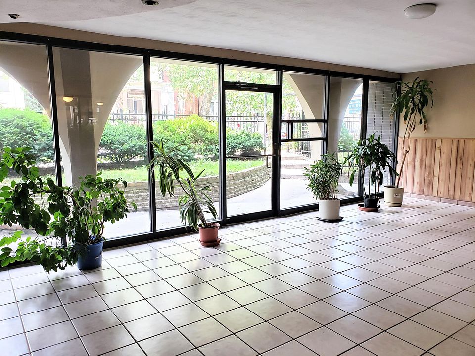 1st image of 6011 N Kenmore Ave APT 307