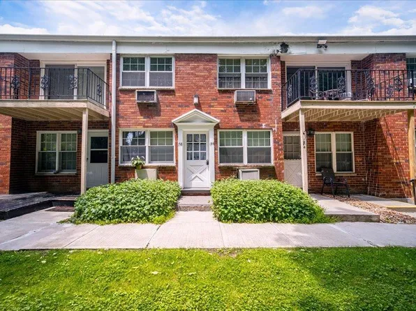 2 Colonial Road #158, Beacon, NY 12508