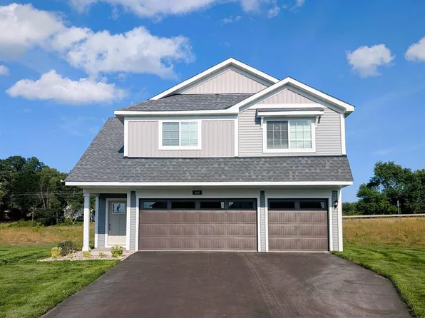 606 Redwood Loop N, Cambridge, MN 55008