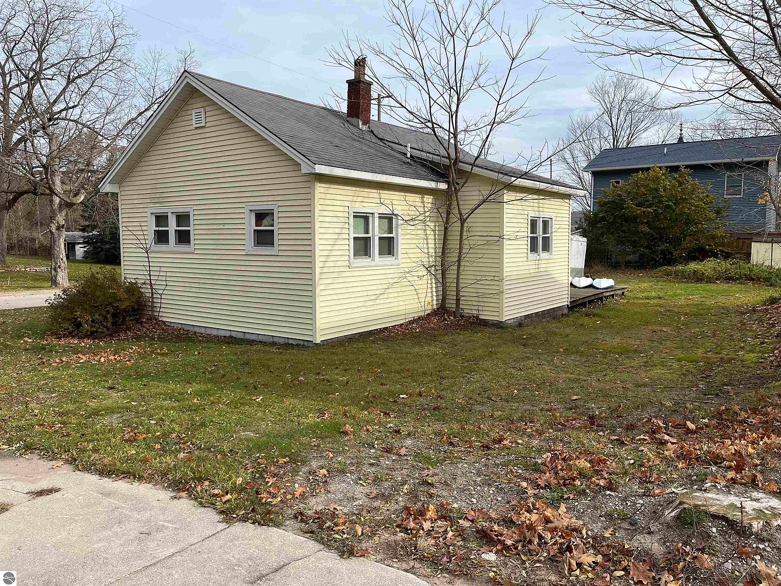 239 Cartwright St, Elberta, MI 49628 Zillow