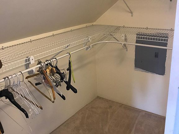 Upstairs Master Suite walk in closet