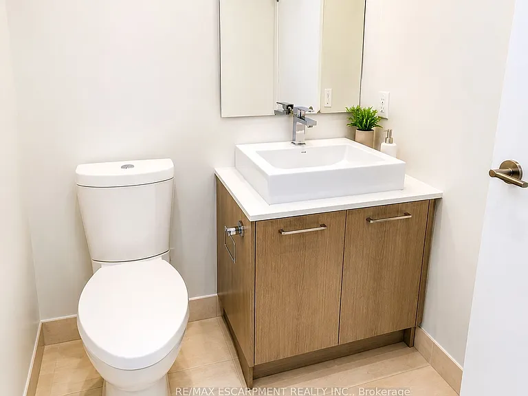 2 A Church St #608 — Photo 11