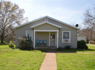 312 S Erath St, Iredell, TX 76649