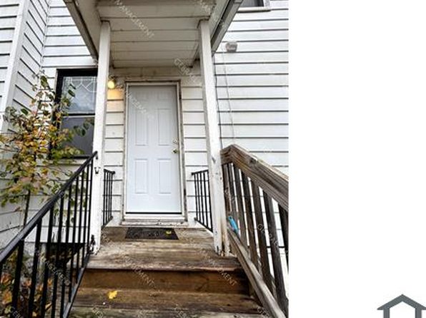 627 E 2nd St APT 2