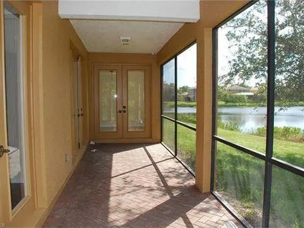 8500 Colony Trace Dr, Fort Myers, FL 33908