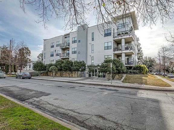 4th image of 4040 N Hall St APT 205
