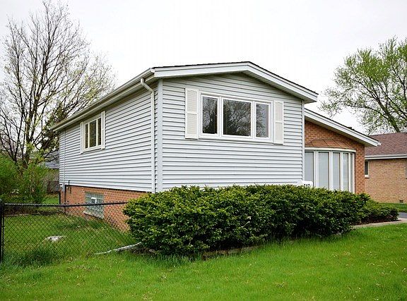 4th image of 317 Virginia St