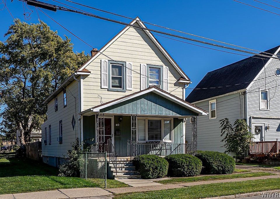 1st image of 40 Johnson St