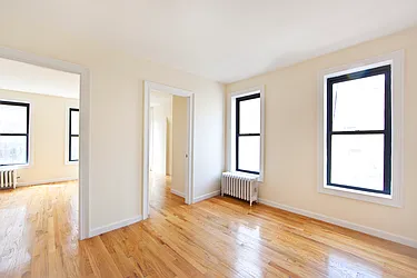 Rented by R New York