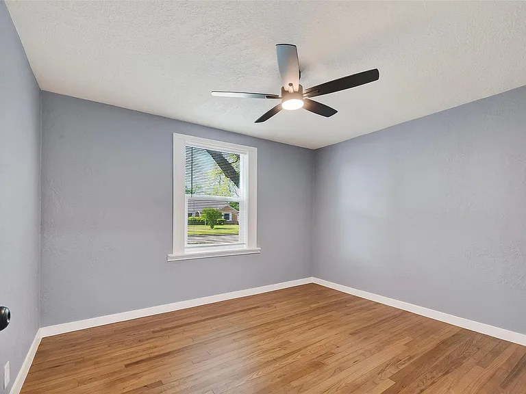 4727 Arvilla Ln — Photo 32