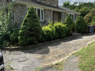 24 Old Knollwood Rd FLOOR 1, White Plains, NY 10607