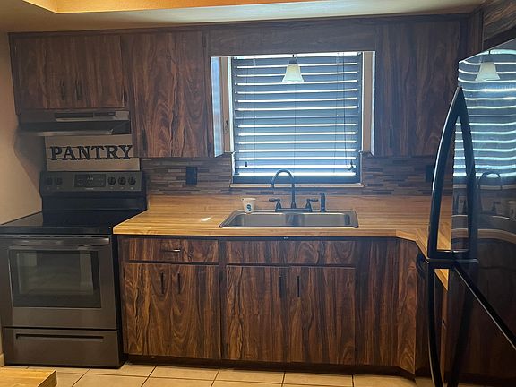 5th image of 5 Chinaberry Cir