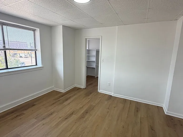 Park Place Apartments — Photo 34