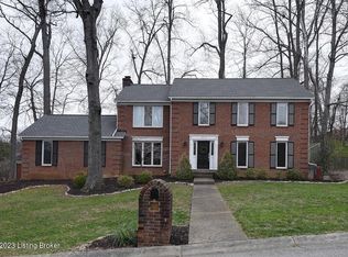 3515 Ridge Top Ct, Louisville, KY 40241