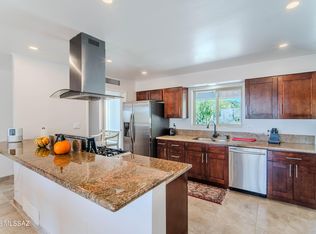 530 E San Moritz Pl, Oro Valley, AZ 85704