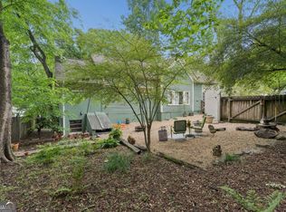 1248 Barnes St NW, Atlanta, GA 30318