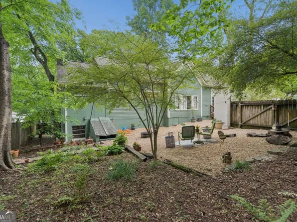 1248 Barnes St NW, Atlanta, GA 30318