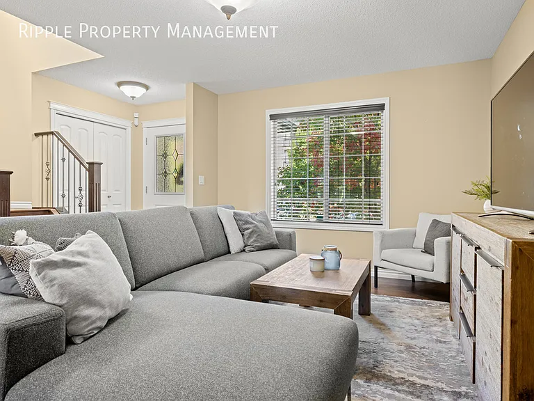 273 McConachie Dr NW — Photo 7