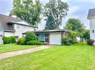 5405 Benton Ave, Downers Grove, IL 60515