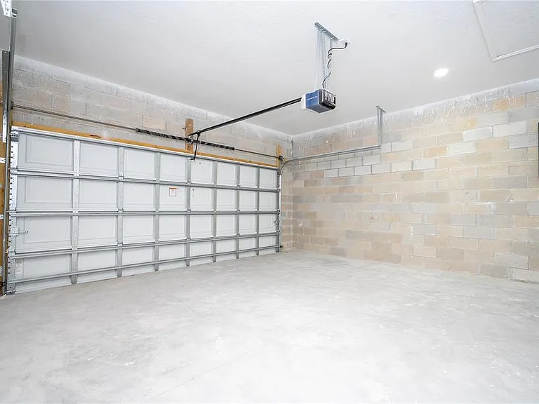 356 Cherokee Ave — Photo 21