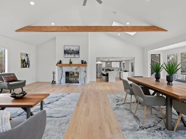 49 Windmill Ln, Barnstable, MA 02630